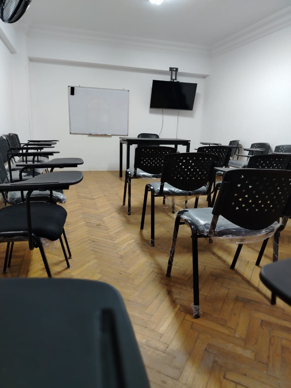 Select Academy - Image 2